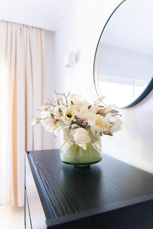 Luxury 2 Bedroom Apartment, Close To The Sea And The Golf Course, Aloha Hills Club Apartemen